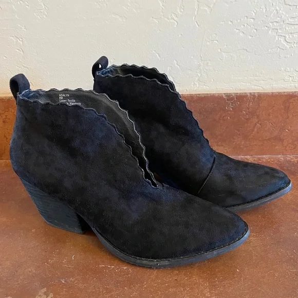 Coconuts by Matisse Adalyn Black Leopard Bootie - Picture 3 of 6